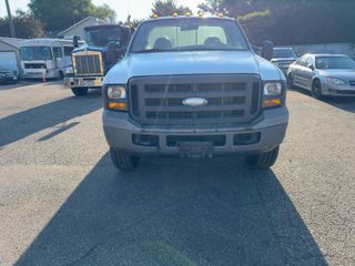 2005 Ford F-350 - Exterior Front Center Image
